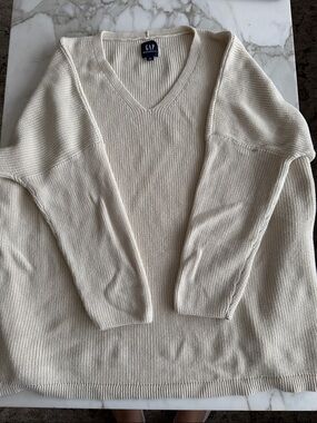 GAP Oversized Maternity Off-White V-Neck Rib Knit Sweater